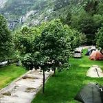 Camping Valle De Bujaruelo *