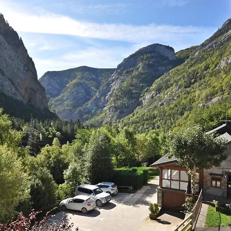 Valle De Bujaruelo Camping Torla-Ordesa