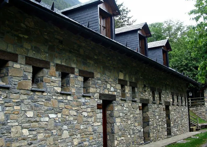 Valle De Bujaruelo * Torla